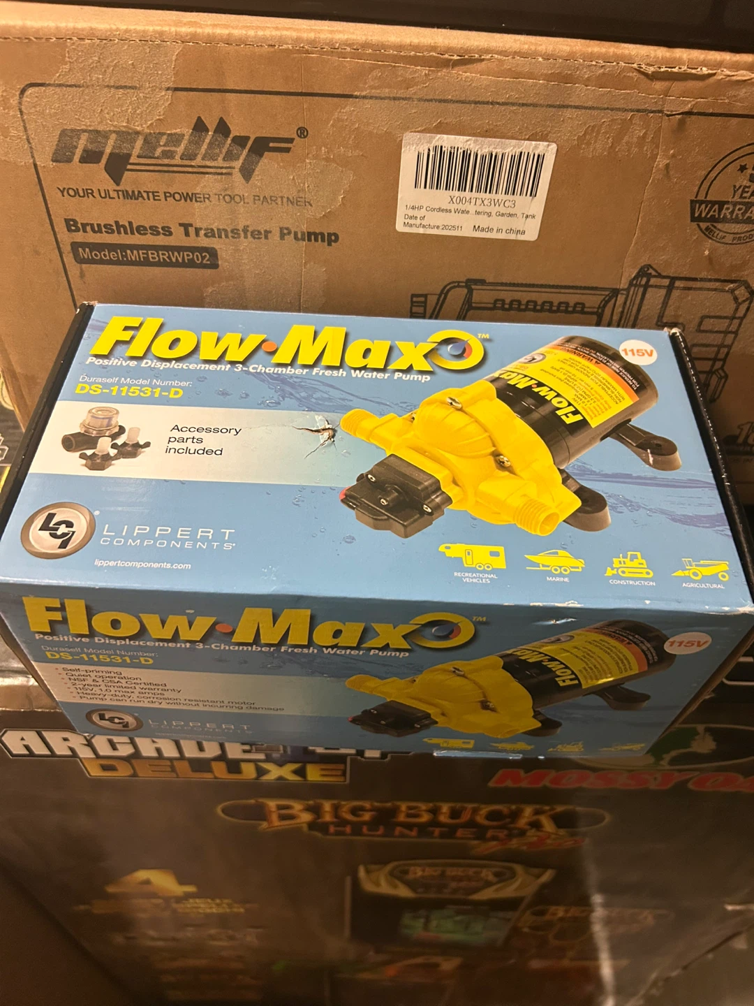 Lippert Components - 689054 115V Flow Max Water Pump - photo 2