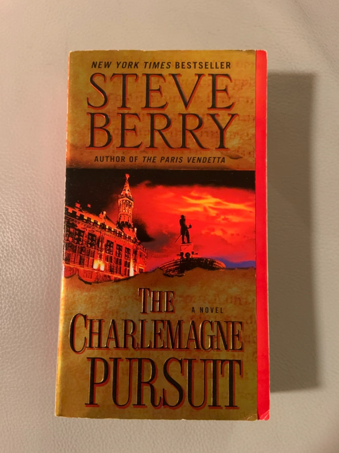 5 Fiction, Thriller & Historical Novels $2 Each - photo 3