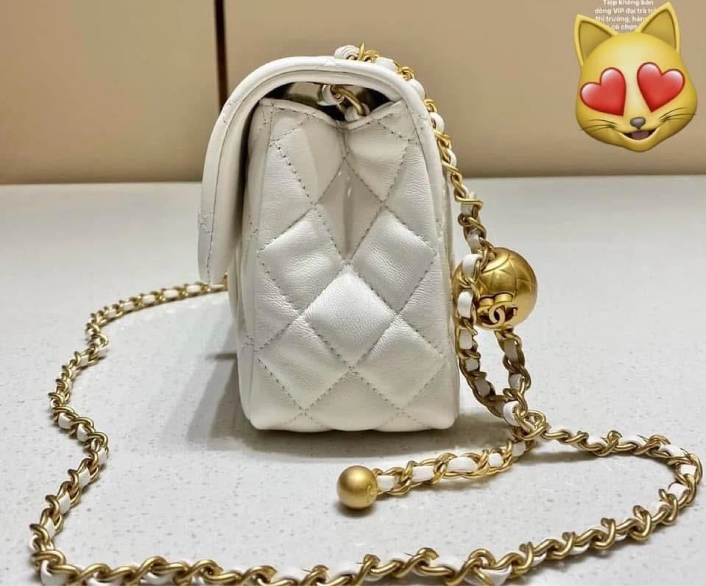 Bag cc Prada Sunglasses asking the price $? - photo 2