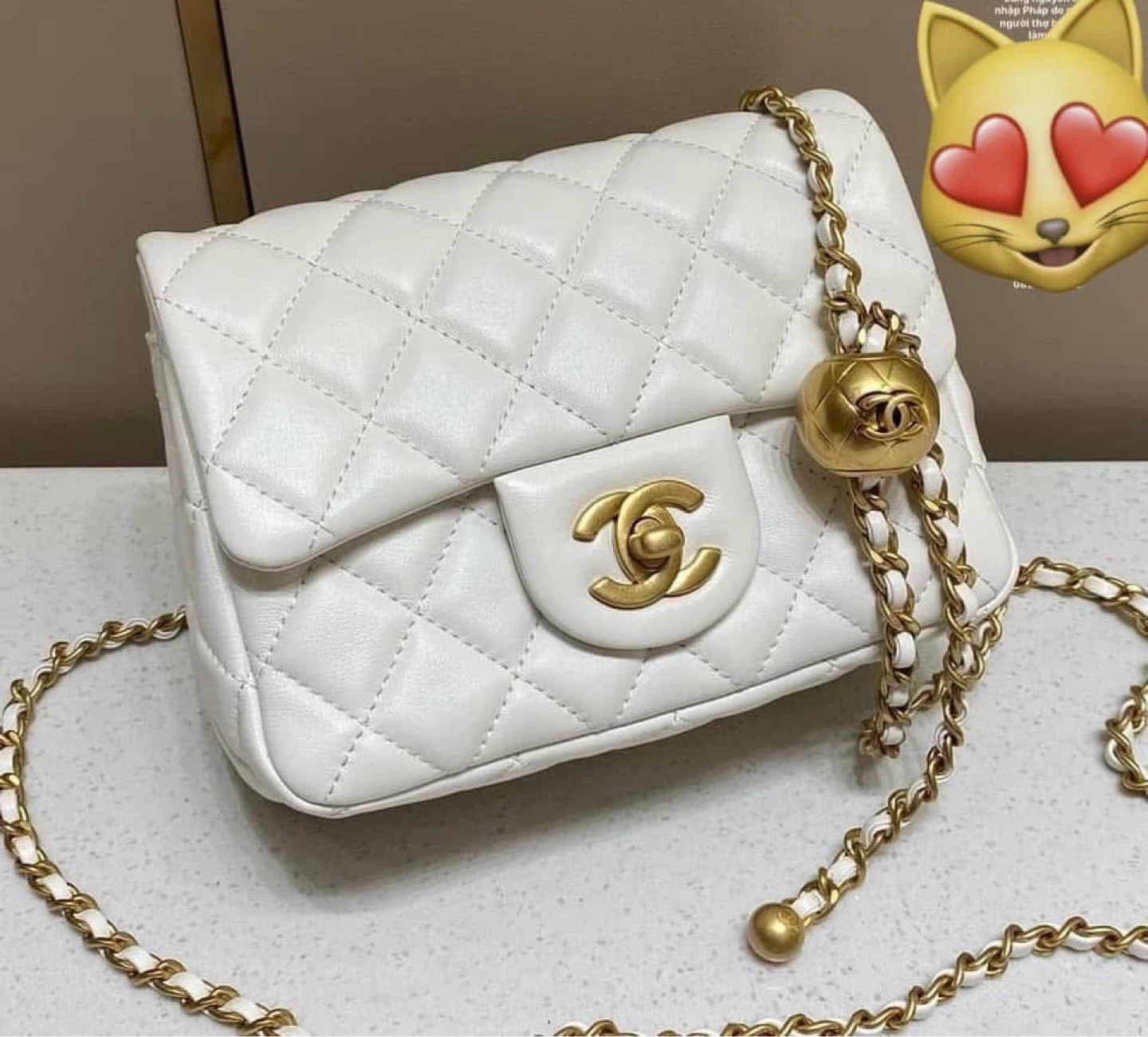 Bag cc Prada Sunglasses asking the price $?