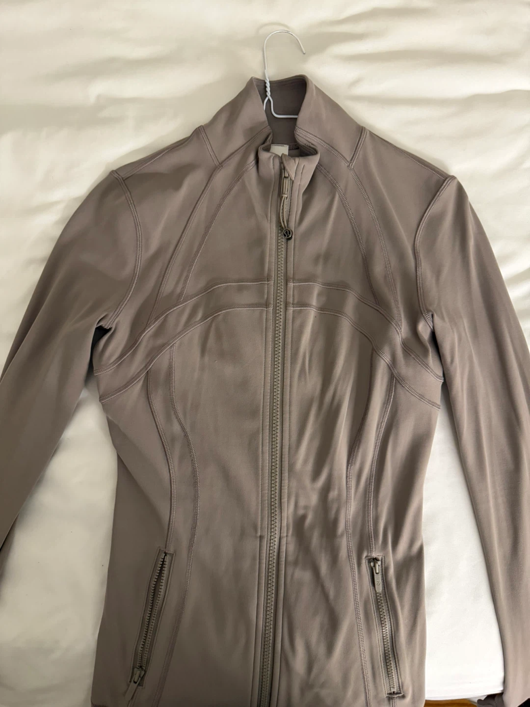 Lululemon Define Jacket Nulu Size 4 Warm Ash Grey