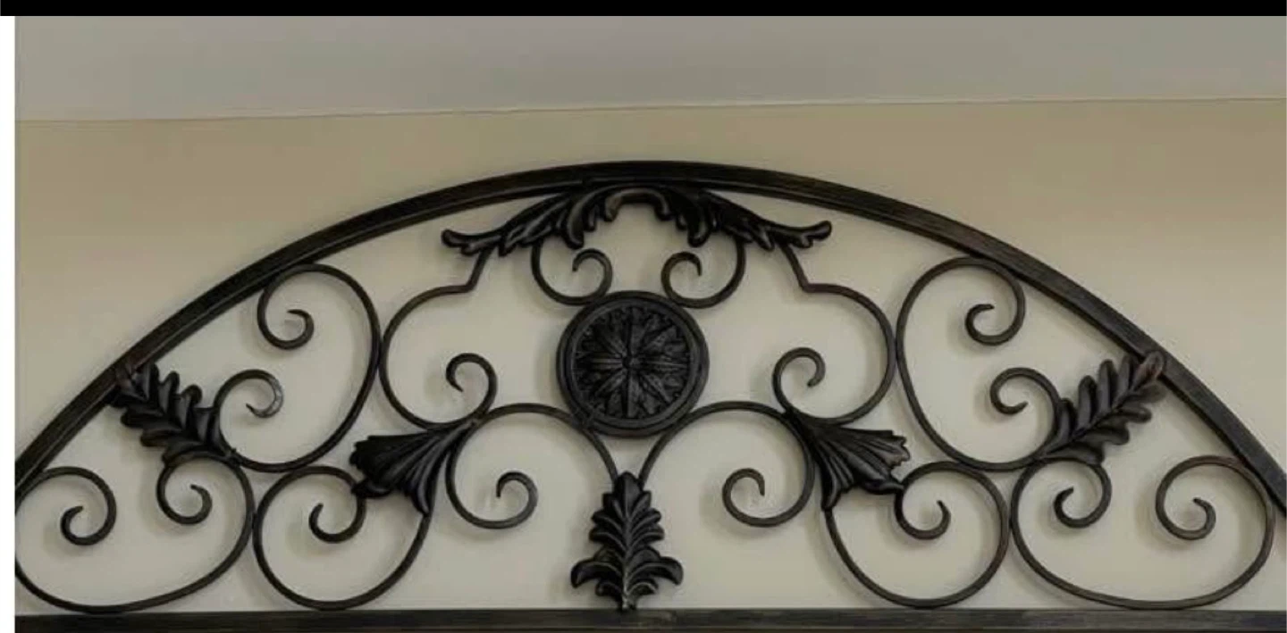 Ornate Metal Archway Decor - photo 2