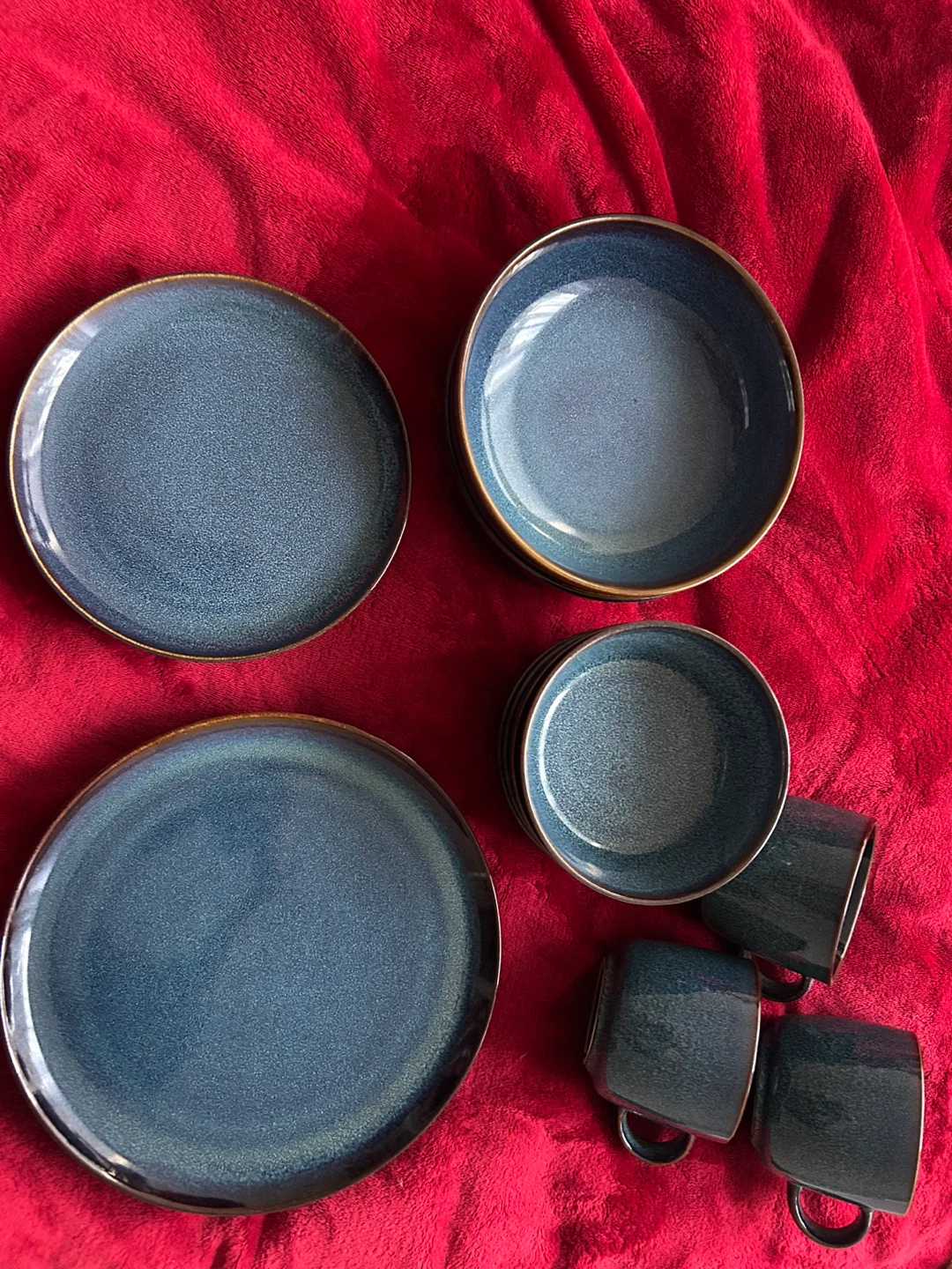Ikea GLADELIG Blue Dinnerware Set