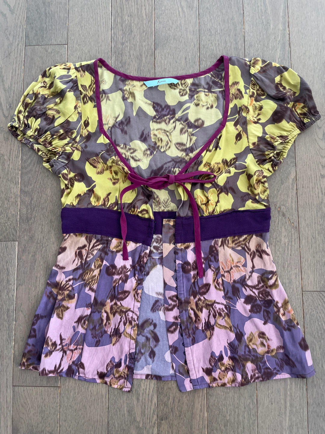 Floral Print Kimono Style Top with eye and hook front closure