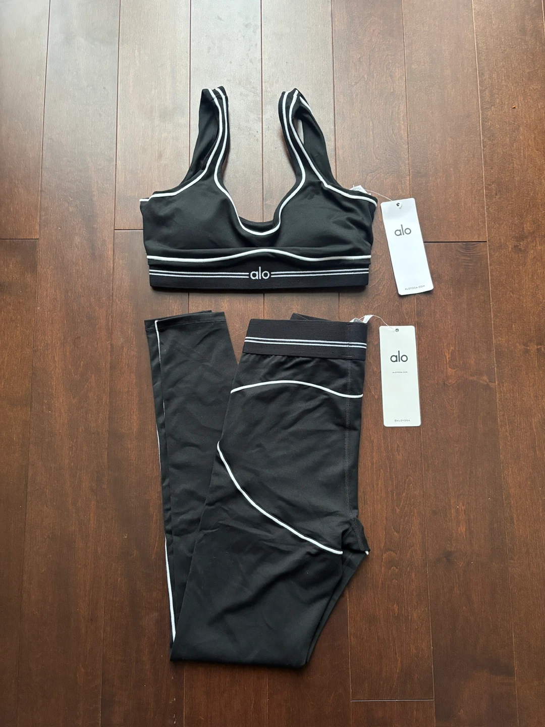 Alo Yoga Black Sports Bra and Leggings Set