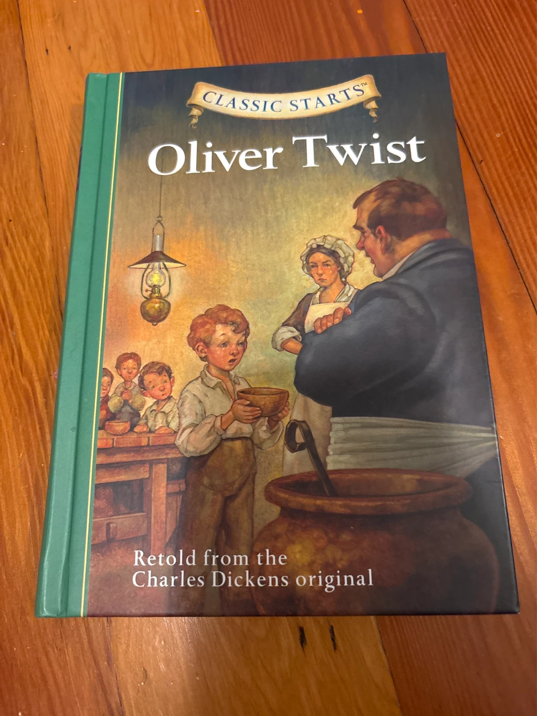 Classic Starts Oliver Twist Retold Book