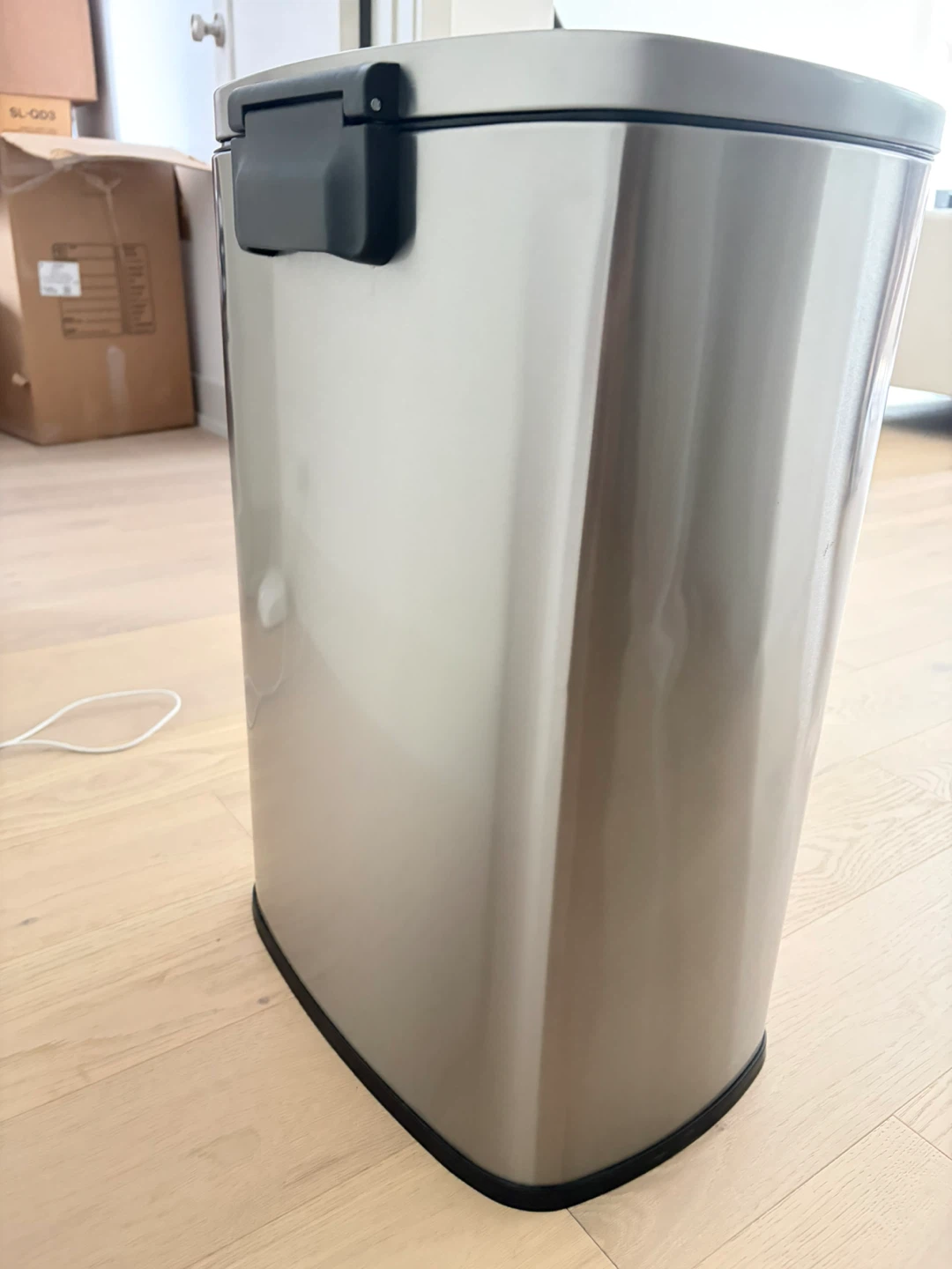 Stainless Steel Step Trash Can - photo 4