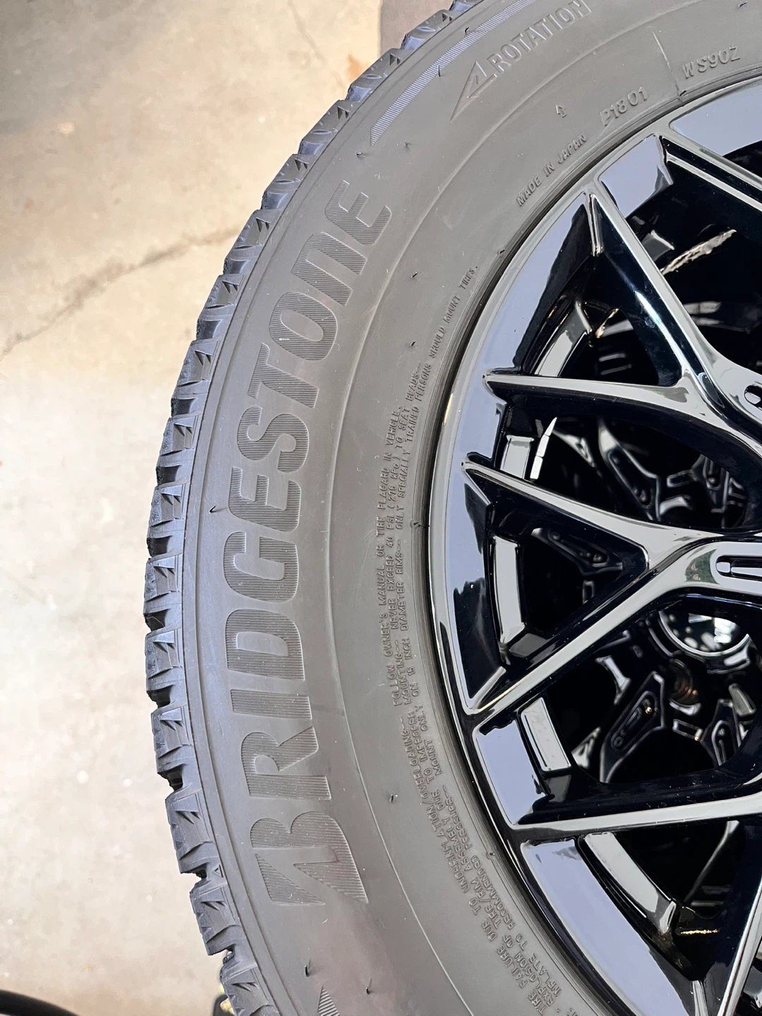 Bridgestone Blizzak Winter Tires and Alloy Wheels - photo 4