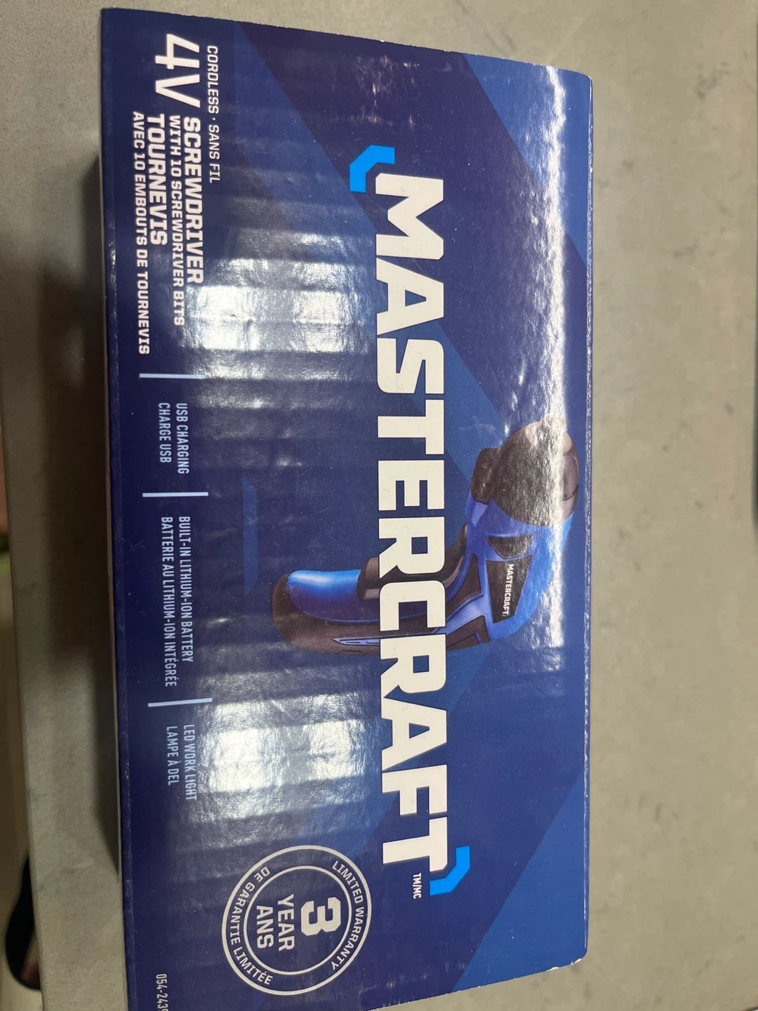 Mastercraft 4V Cordless Screwdriver with 10 Bits - photo 2