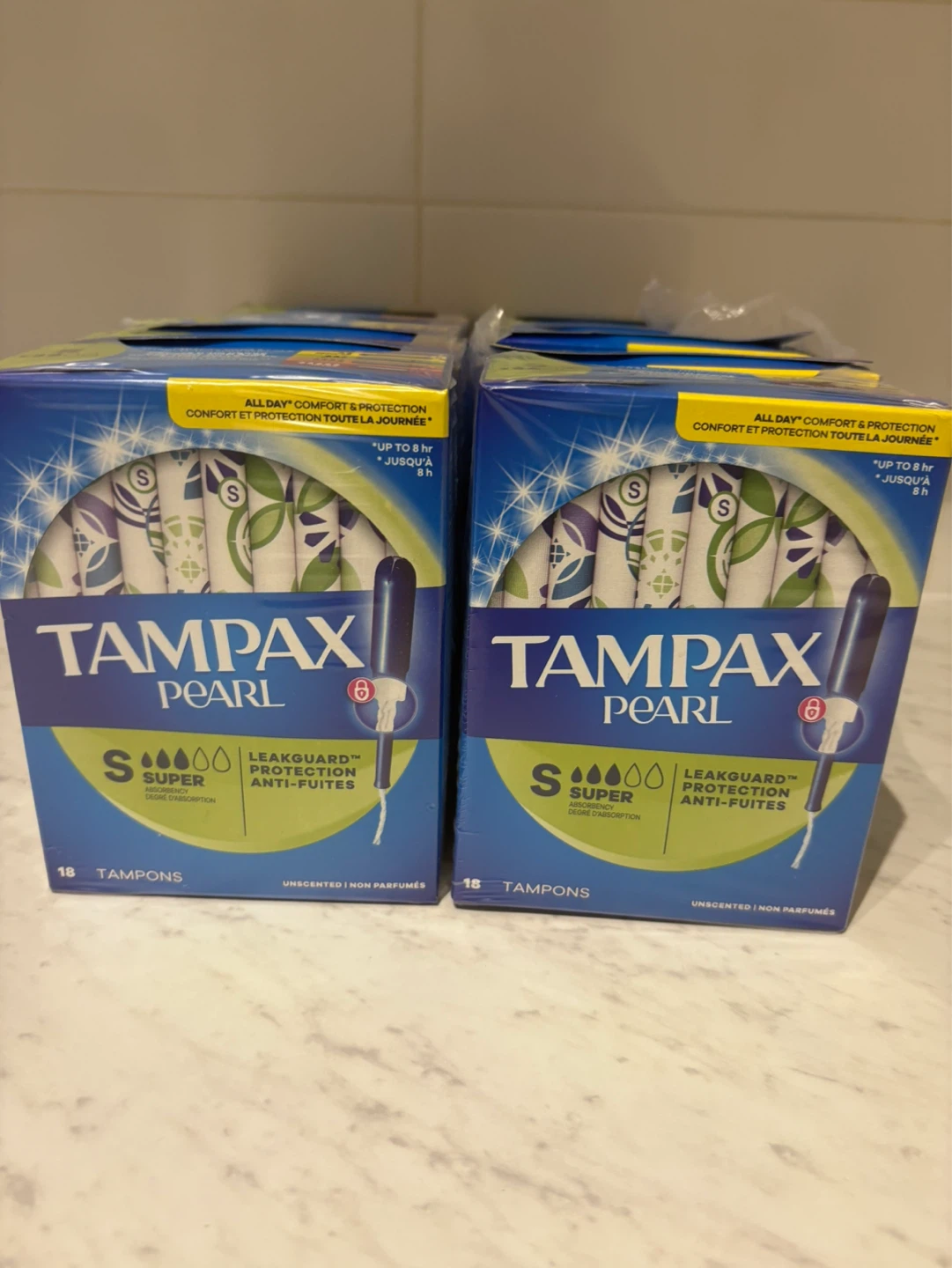 Tampax Pearl Super Unscented Tampons - 18 Count (Pack of 12) - photo 4