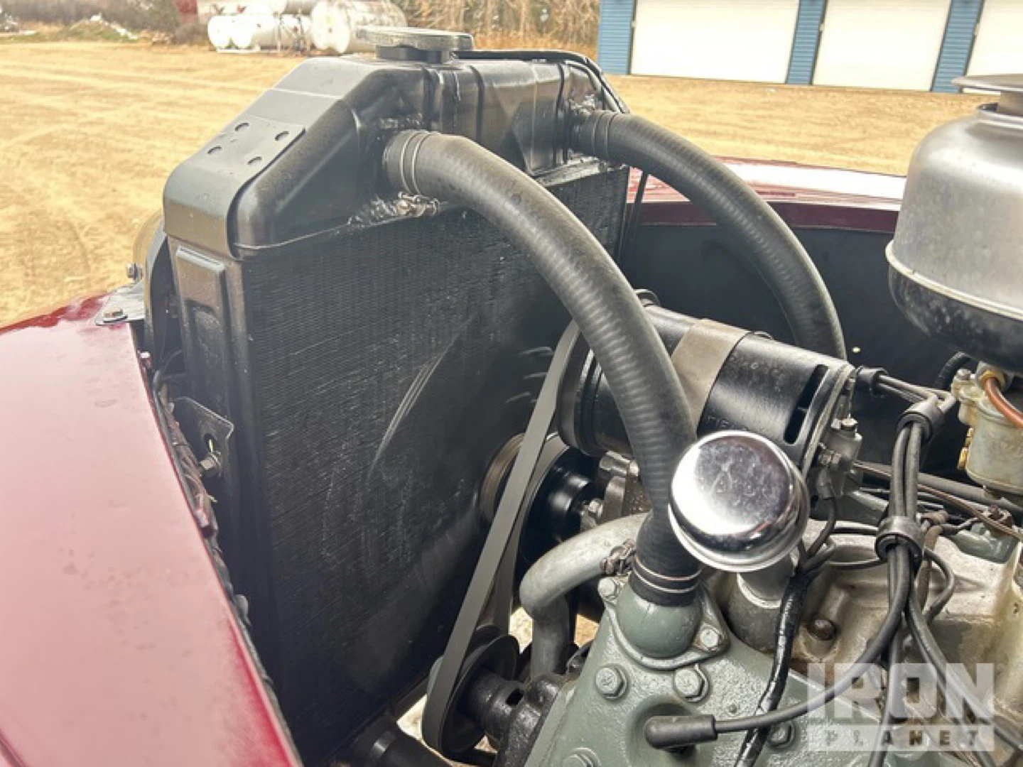 1949 Ford Super Deluxe Sedan - photo 5