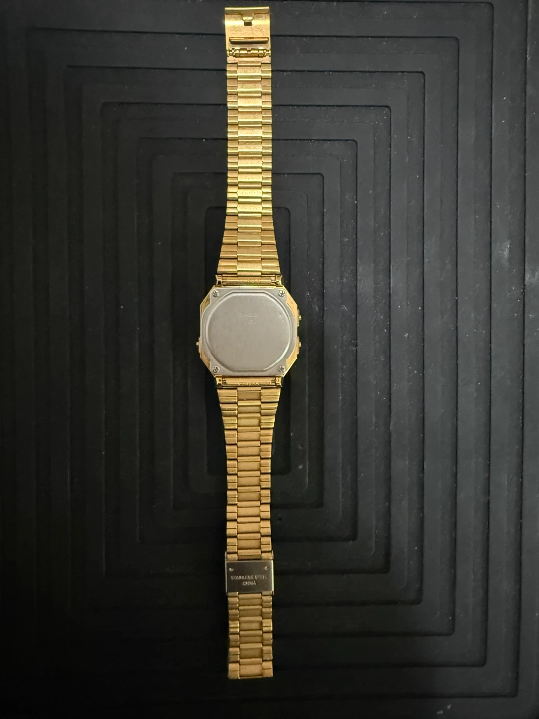 Casio vintage Digital Gold Tone Watch - photo 4