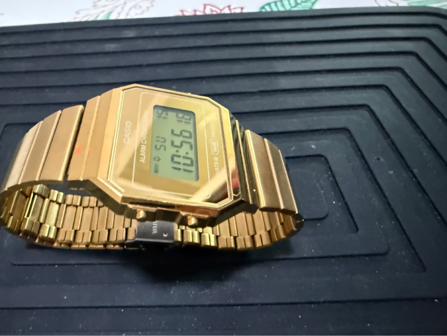 Casio vintage Digital Gold Tone Watch - photo 5