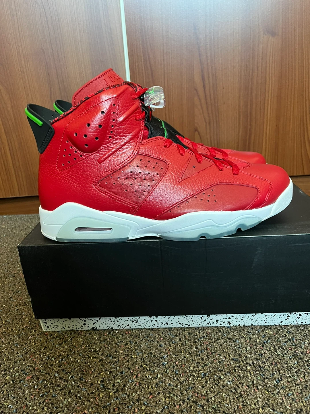 Air Jordan 6 Retro Spizike Basketball Shoes