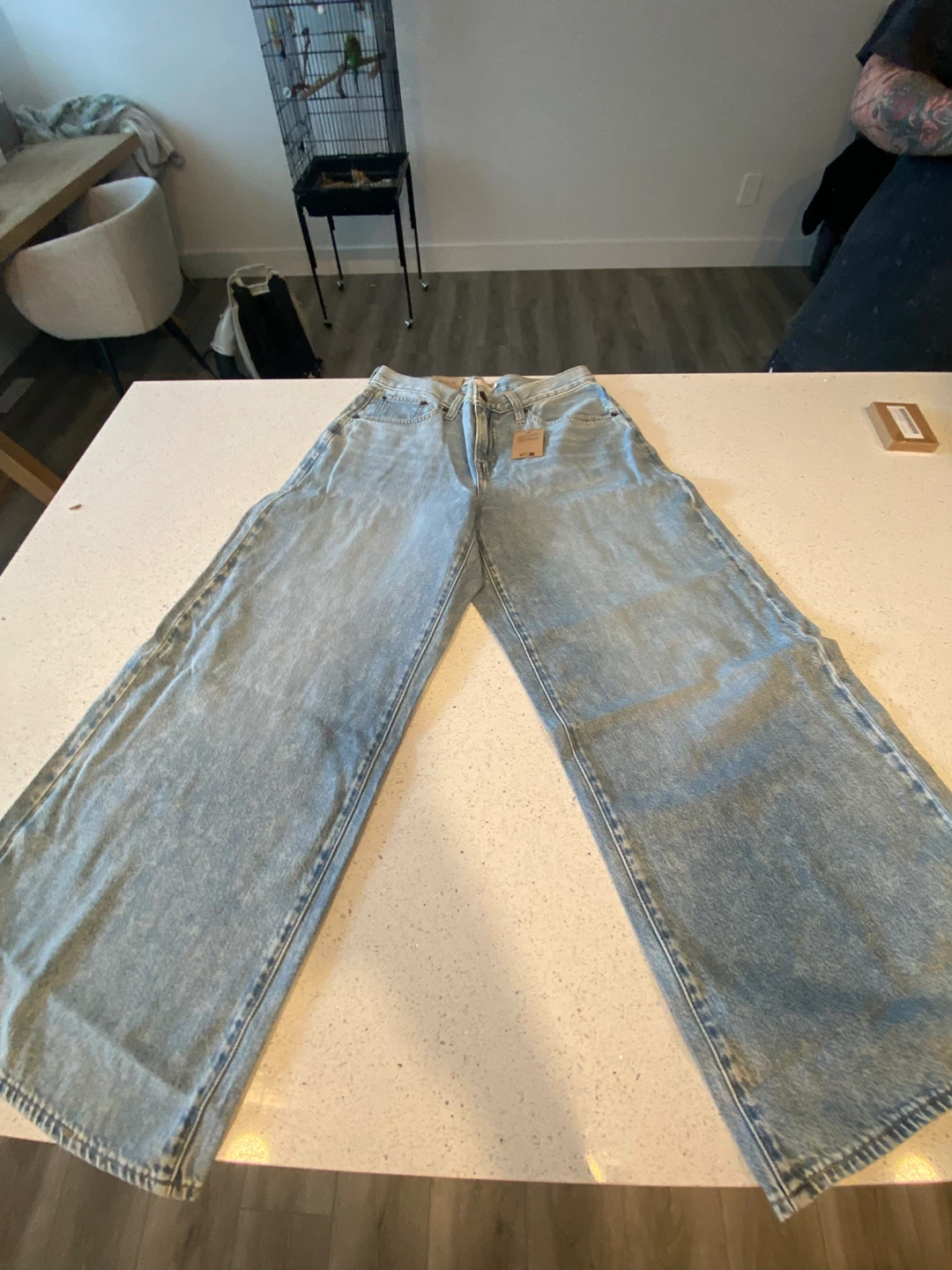 Levi's Women's Baggy Jeans - Light Wash, Size 28x27