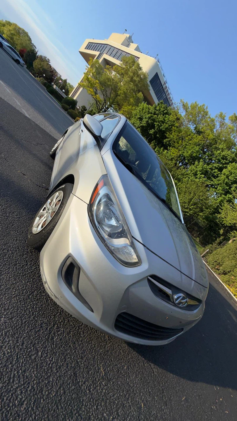 Silver Hyundai Accent Sedan - photo 4