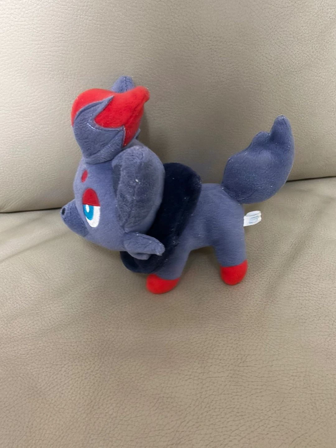 Tomy - Pokémon Zorua Plush 2010 Japan import - photo 2