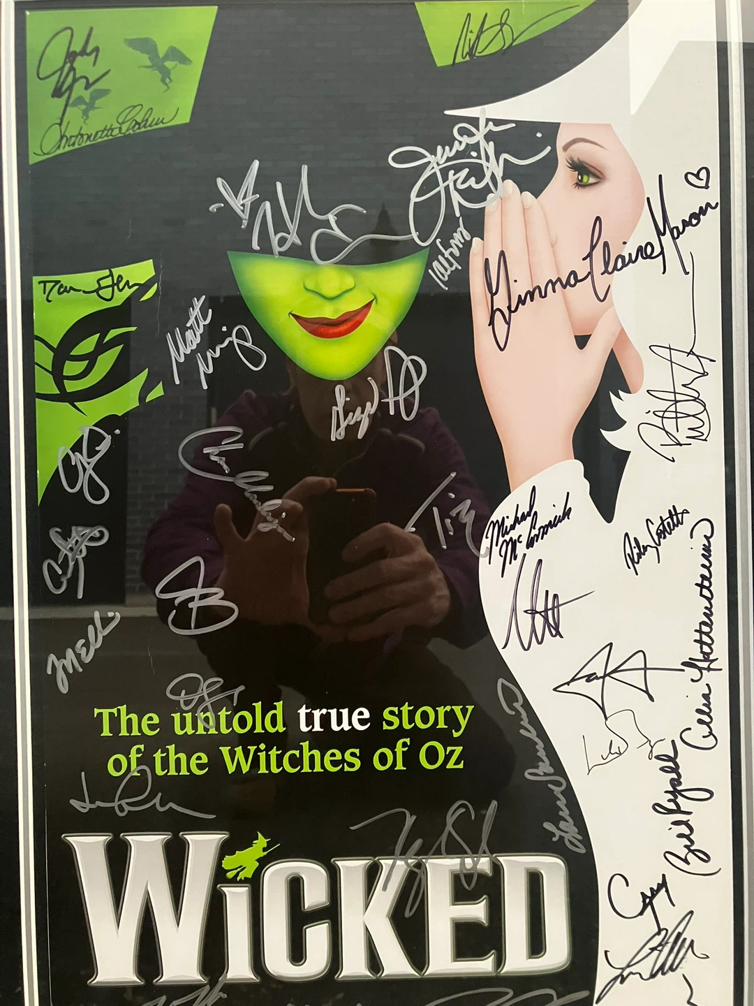 2019 Cast Signed Framed Wicked Poster - 22.5” x 33.5” - photo 2