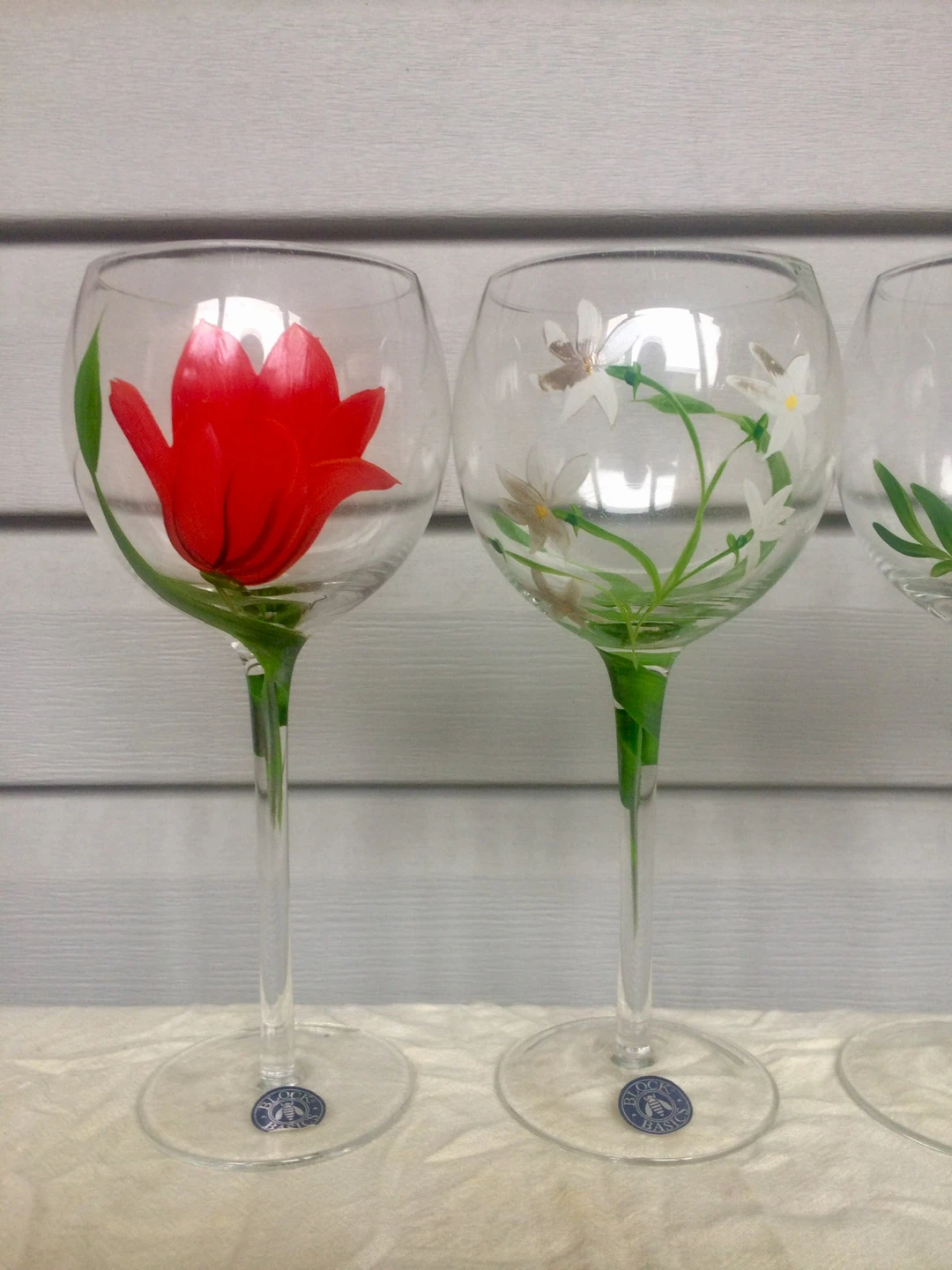 Vintage Block Basics 4 Hand-Painted Floral Wine Goblets - New - photo 5