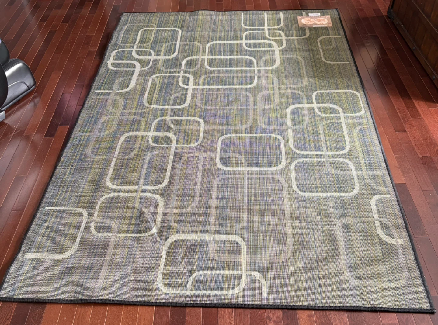 Black and Grey Area Rug - photo 3