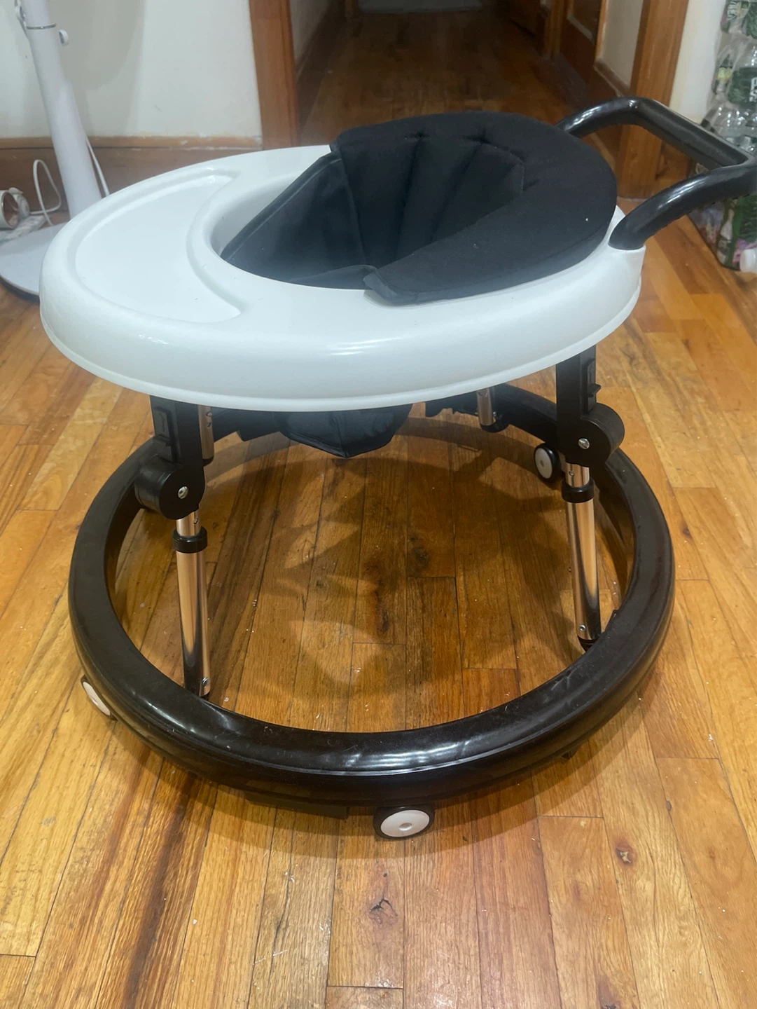 Baby Walker - photo 2