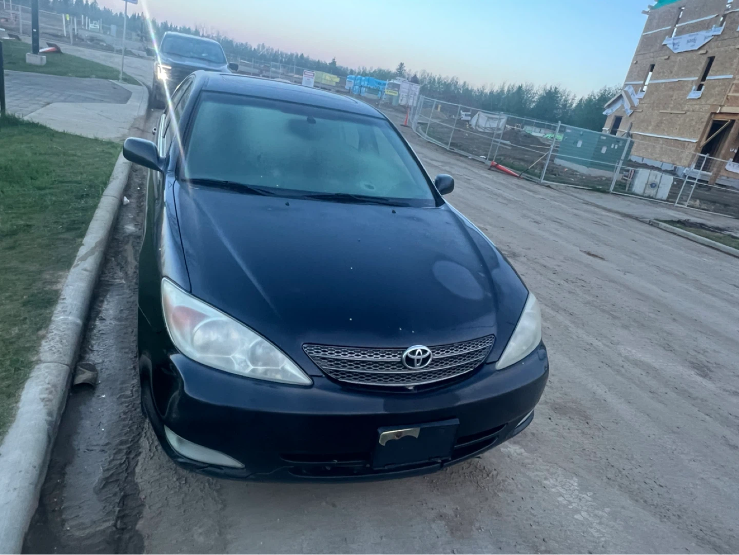 Black Toyota Camry V6 Sedan - photo 2