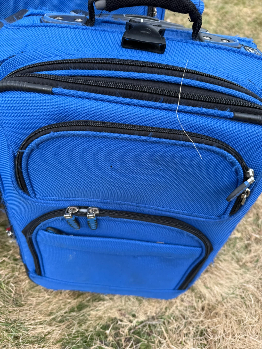 Delsey Blue Spinner Luggage Set (3 pieces) - photo 3