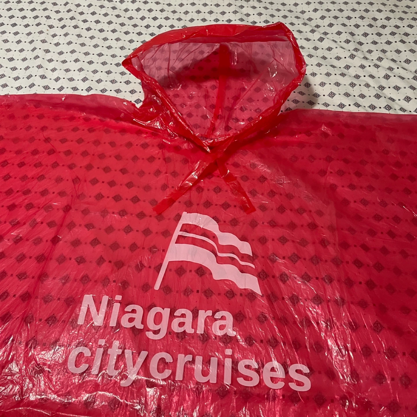 Niagara City Cruises Poncho - Red - photo 2