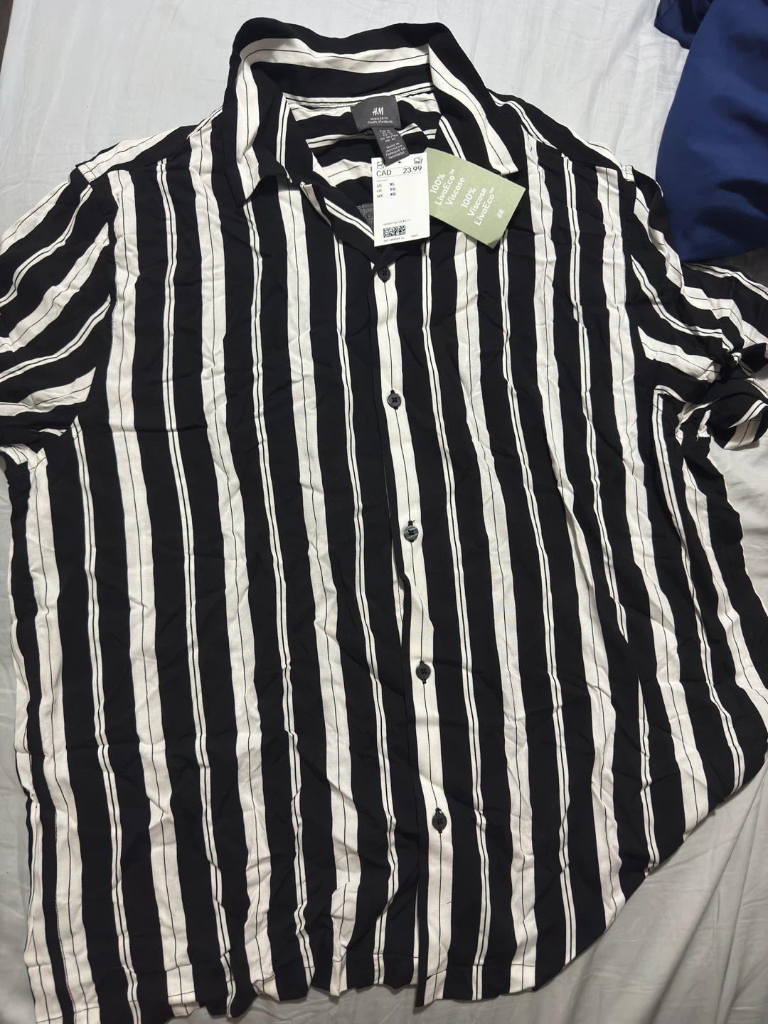 H&M Striped Short-Sleeve Button-Up Shirt XL