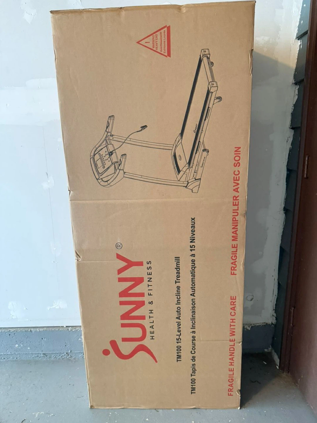 Sunny Health & Fitness TM100 Auto Incline Treadmill
