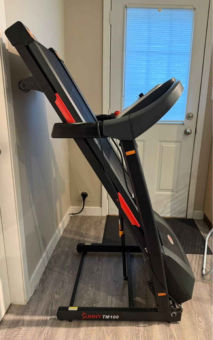 Sunny Health & Fitness TM100 Auto Incline Treadmill - photo 3