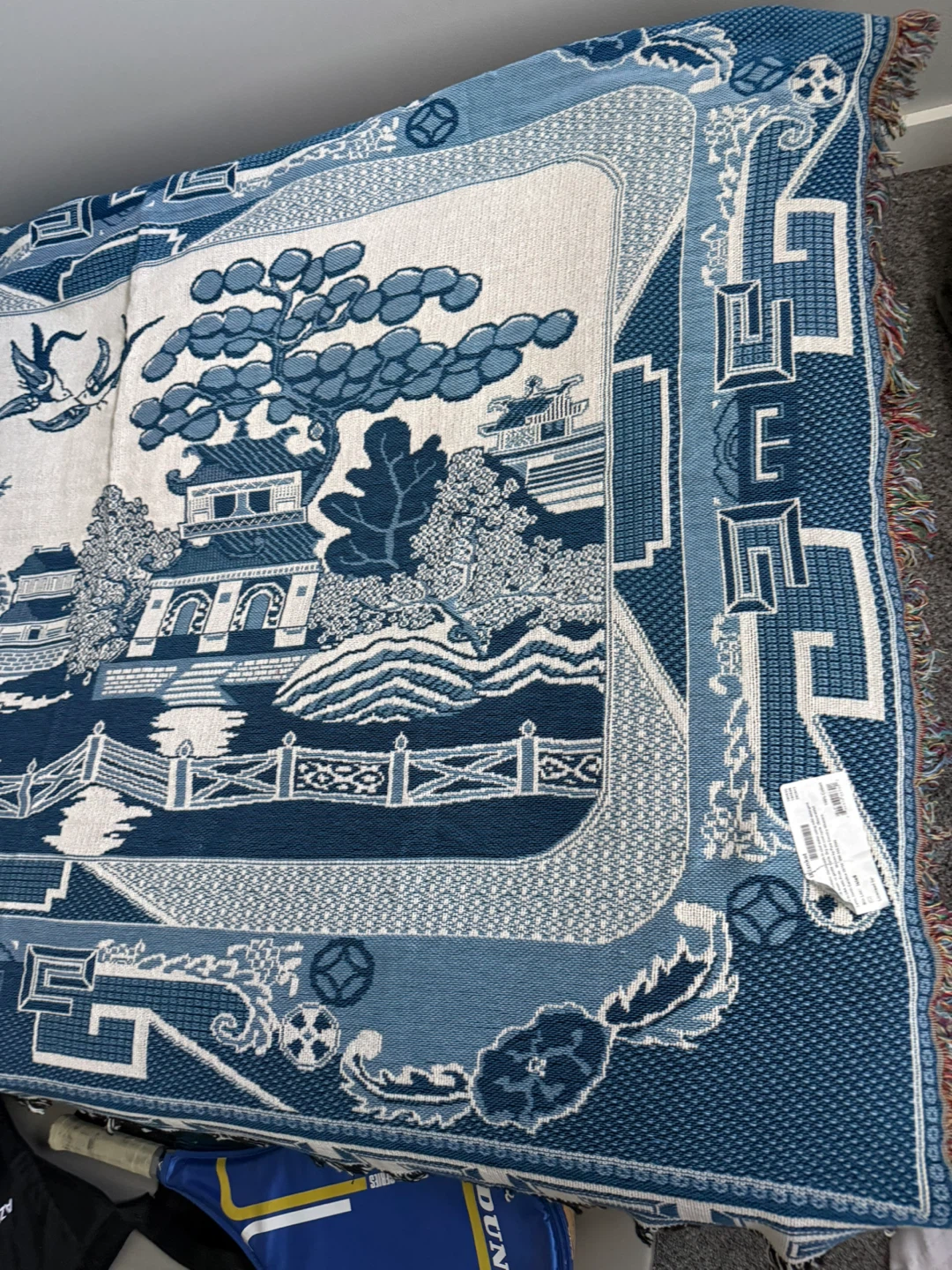 Blue Willow Pattern Throw Blanket - photo 4