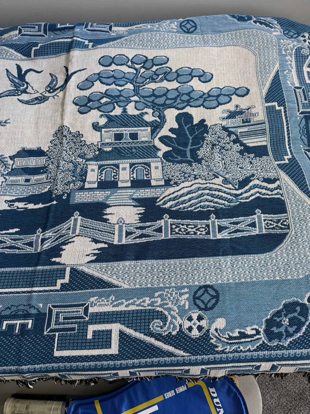 Blue Willow Pattern Throw Blanket - photo 3