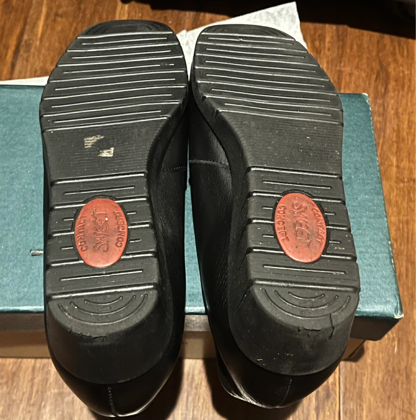 Sweet - Black leather shoes- Size 35 - photo 3