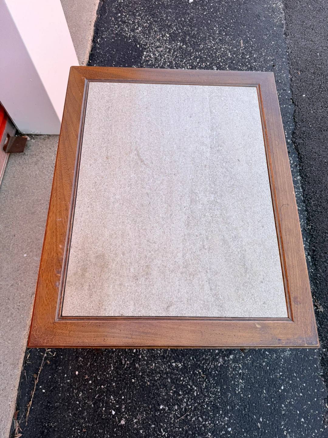 VTG Wooden End Table w/Portugal Marble Inlay Top - photo 4