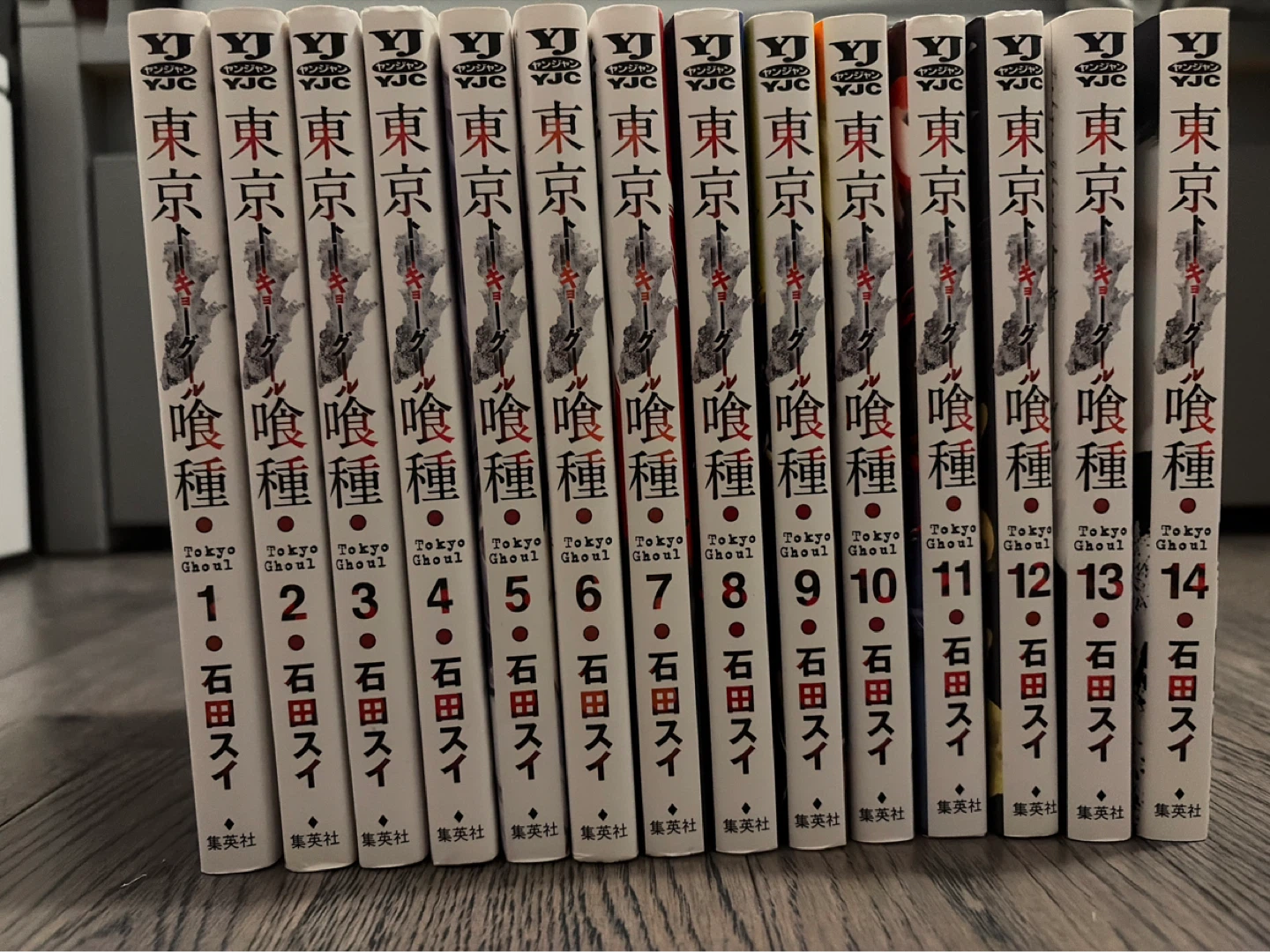 Tokyo Ghoul Manga Volumes 1-14 Set (Japanese Version) - Like New - photo 3