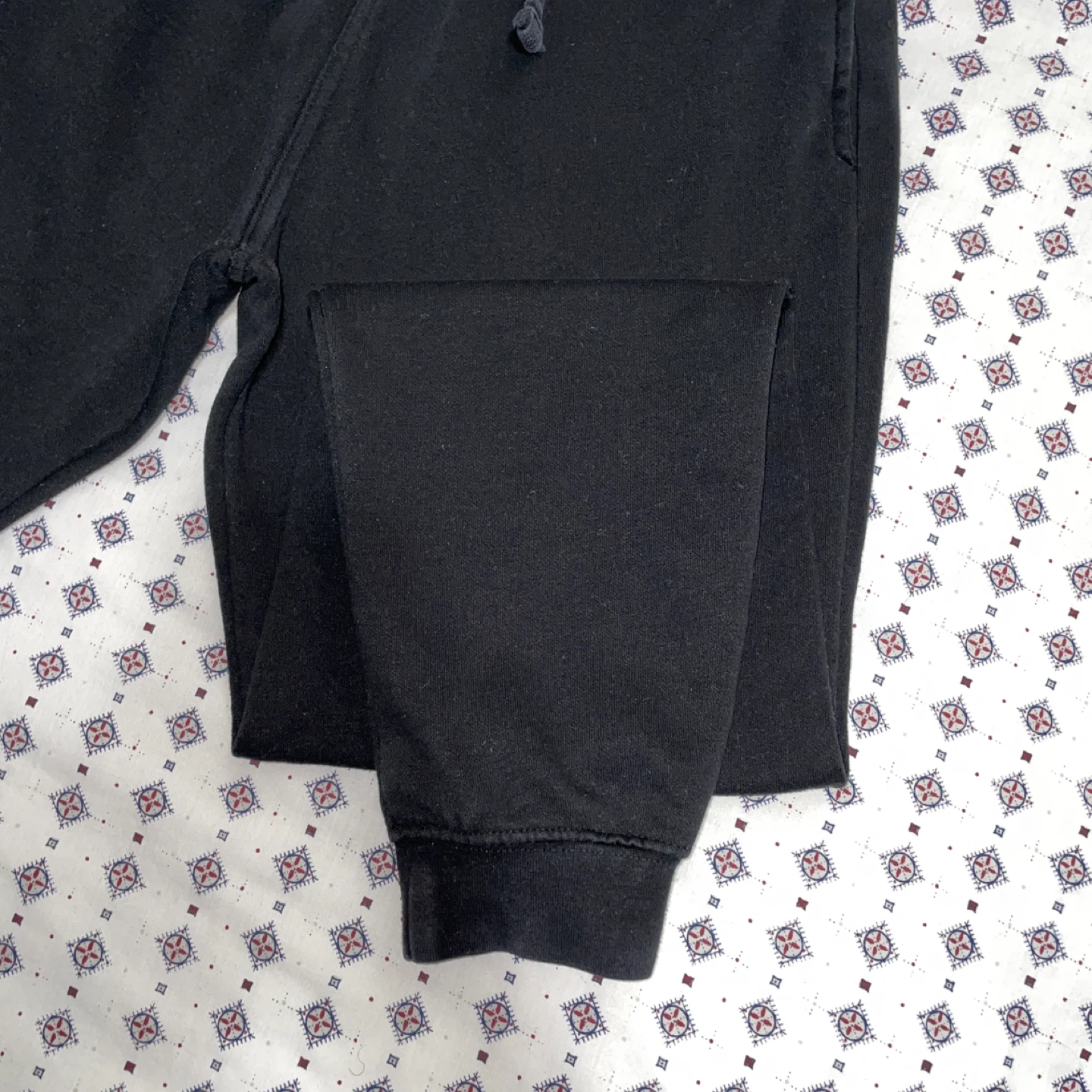 H&M Drawstring Sweatpants - Black (Men's XS) - photo 2