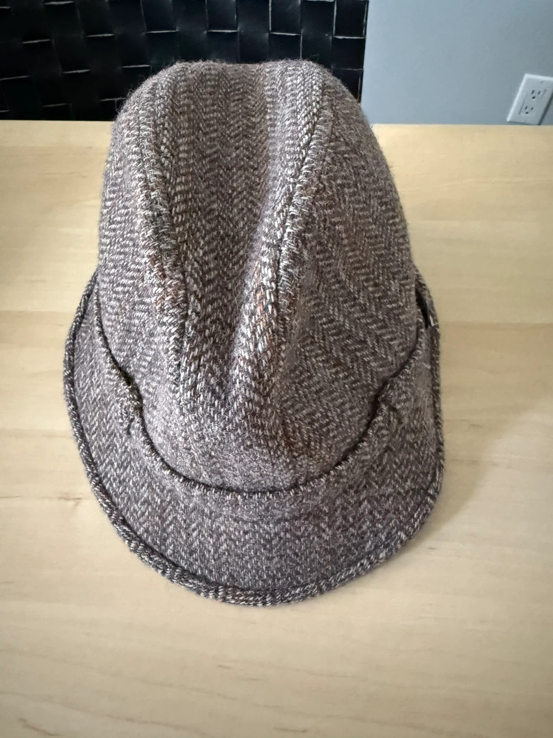 Pure New Wool Herringbone Hat - photo 2