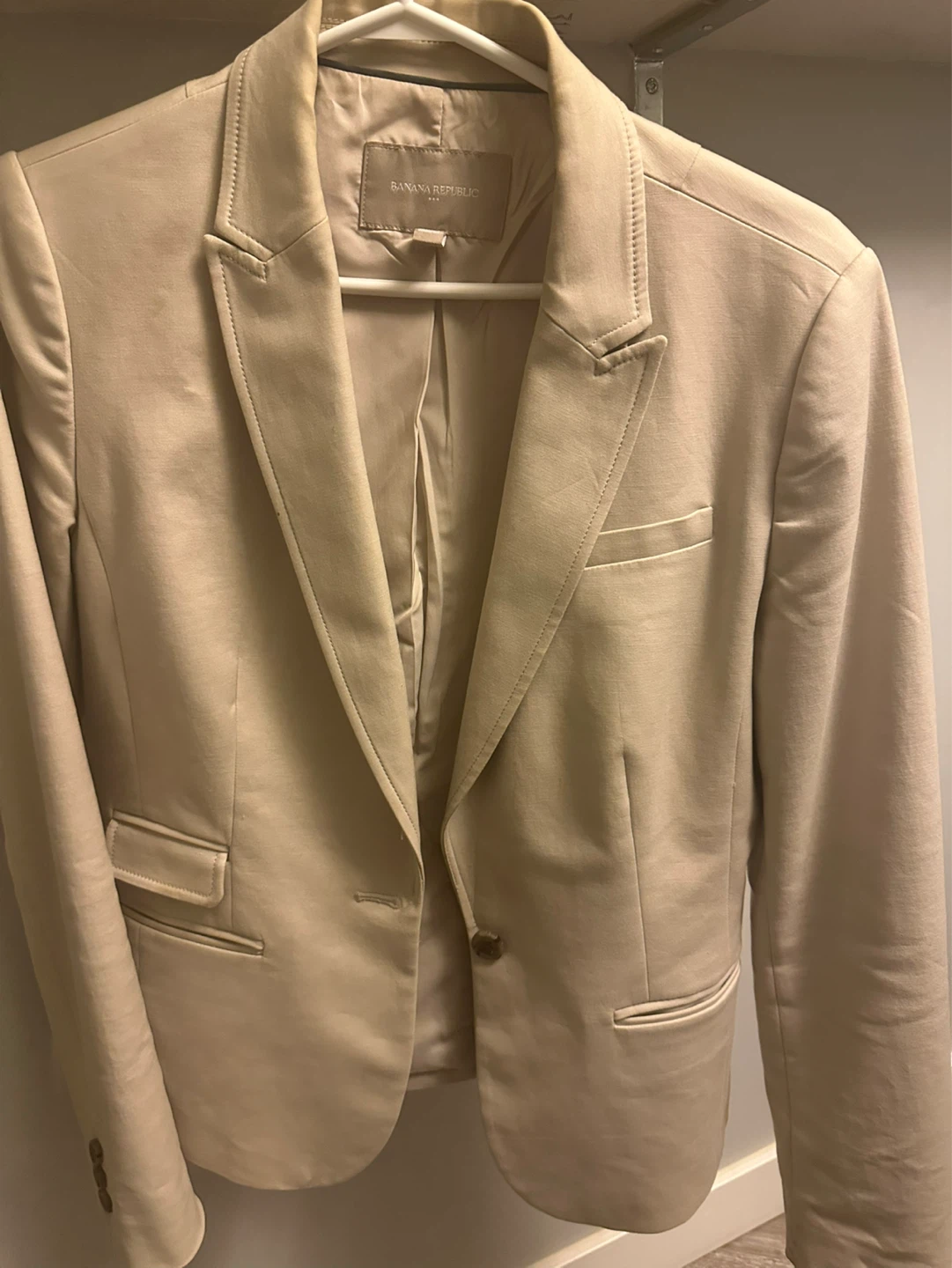 Banana Republic Beige Blazer