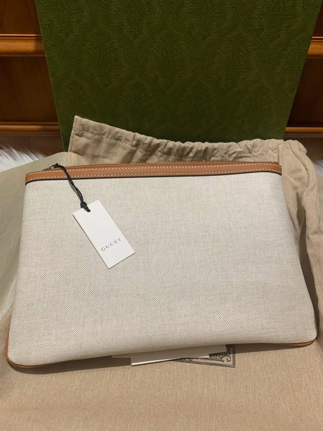 Gucci Canvas Clutch Bag - Beige Canvas - photo 5