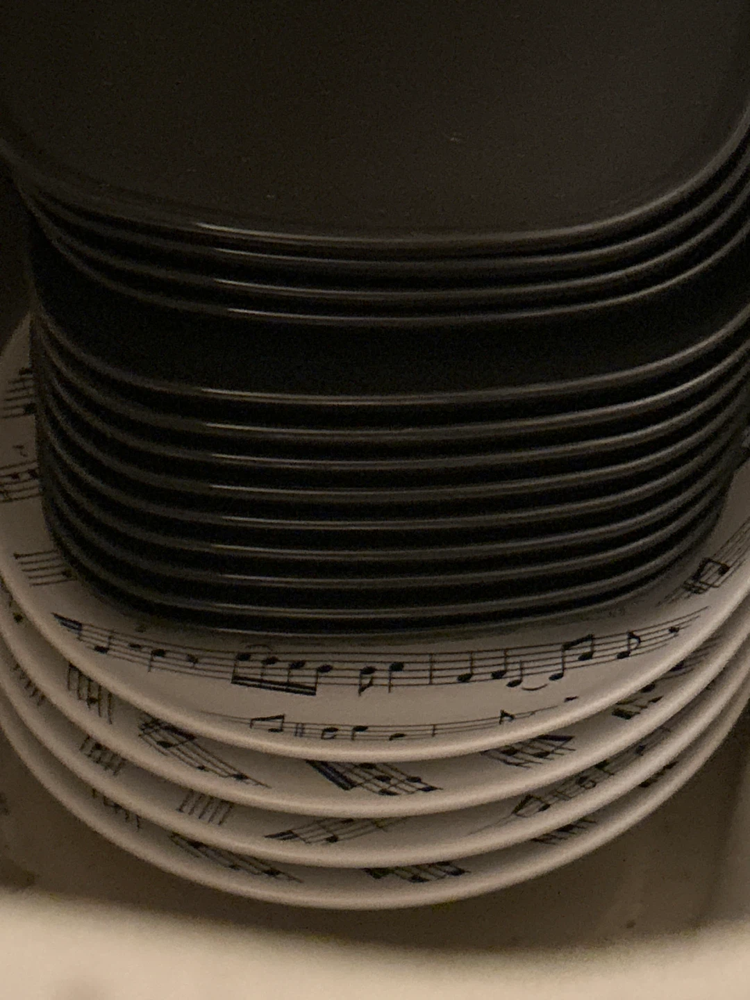 Desert plates and plastic bins - photo 3