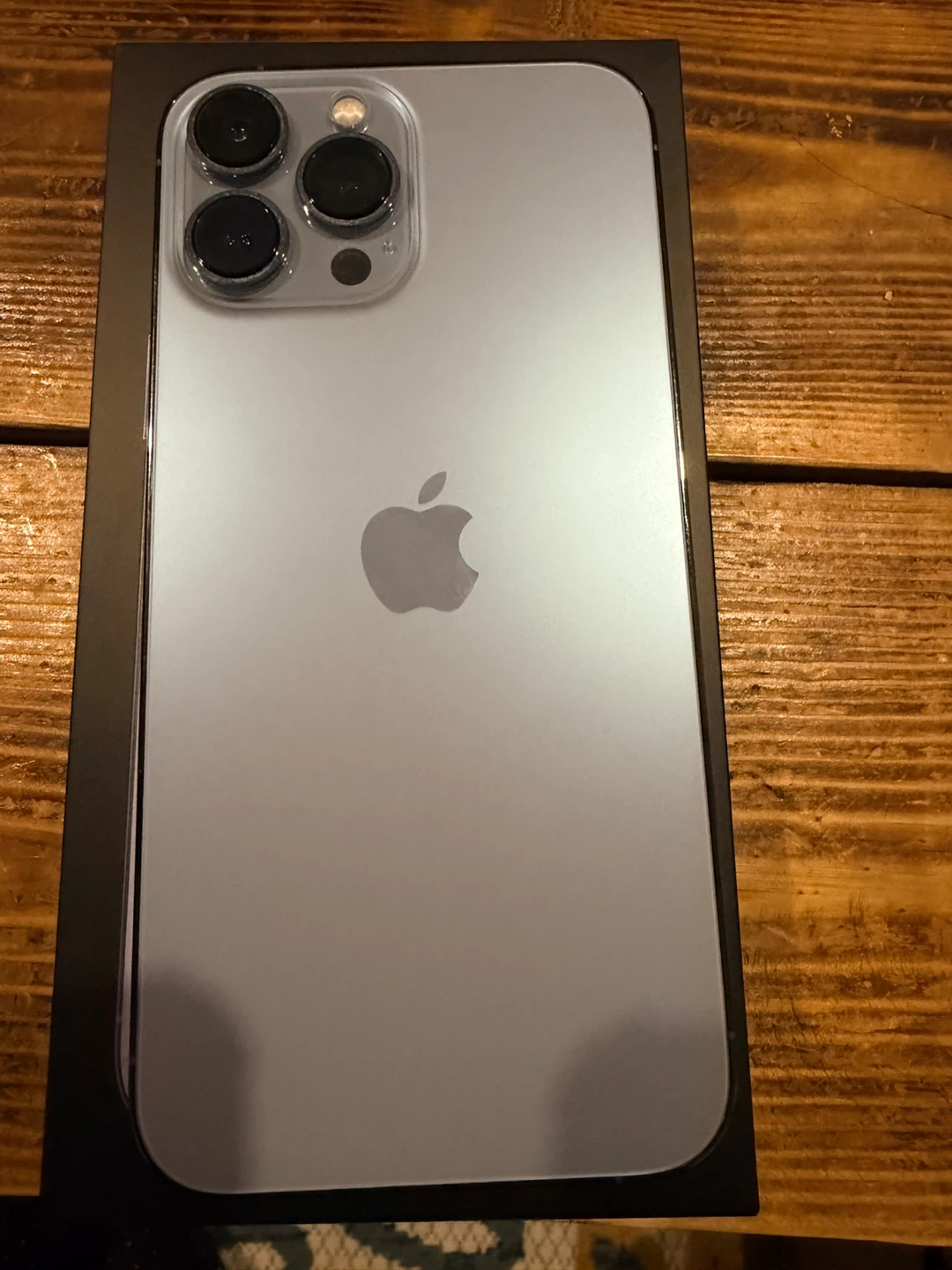 Apple iPhone 13 Pro Max - photo 4