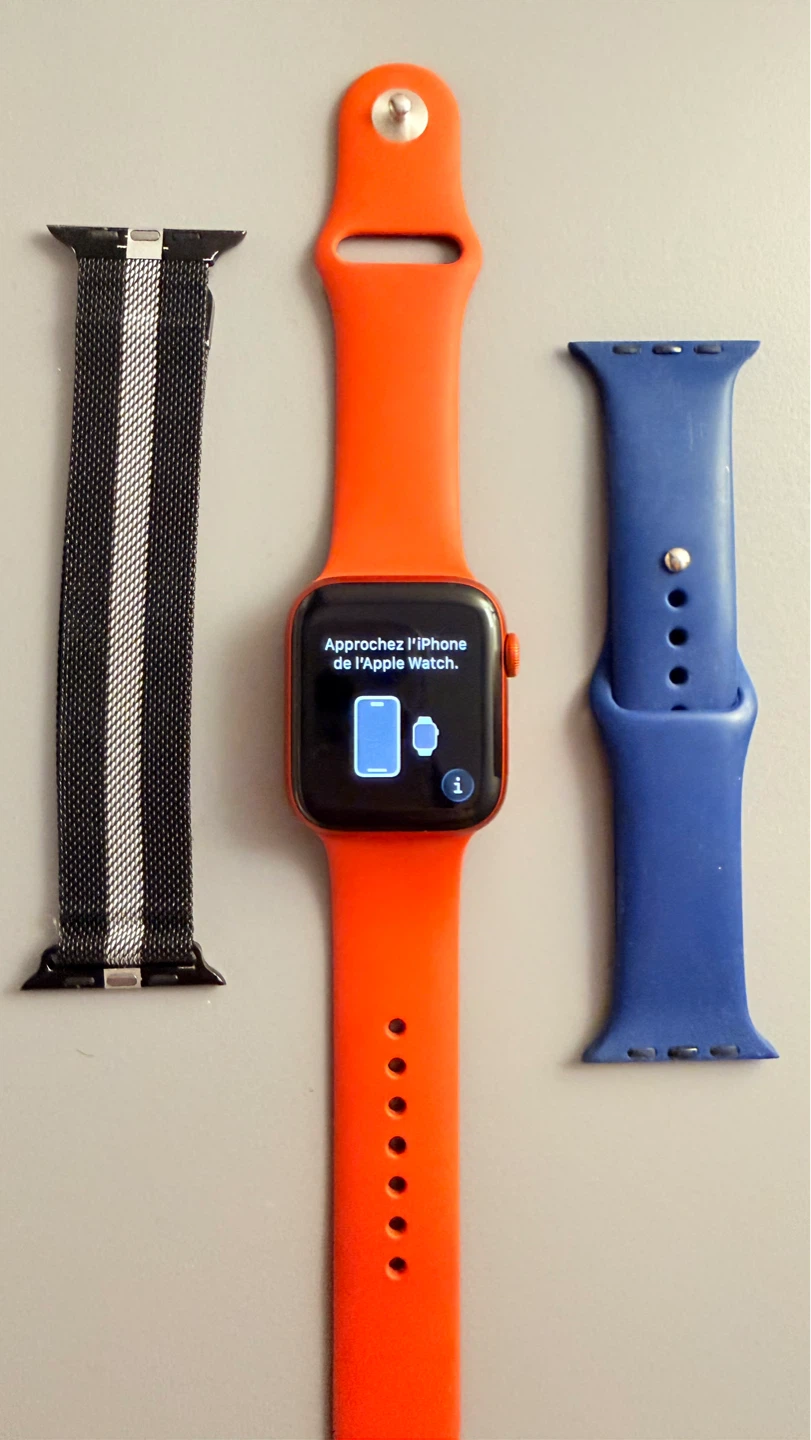Apple Watch Series 6 44 mm with AirPods 2nd Generation. - photo 3