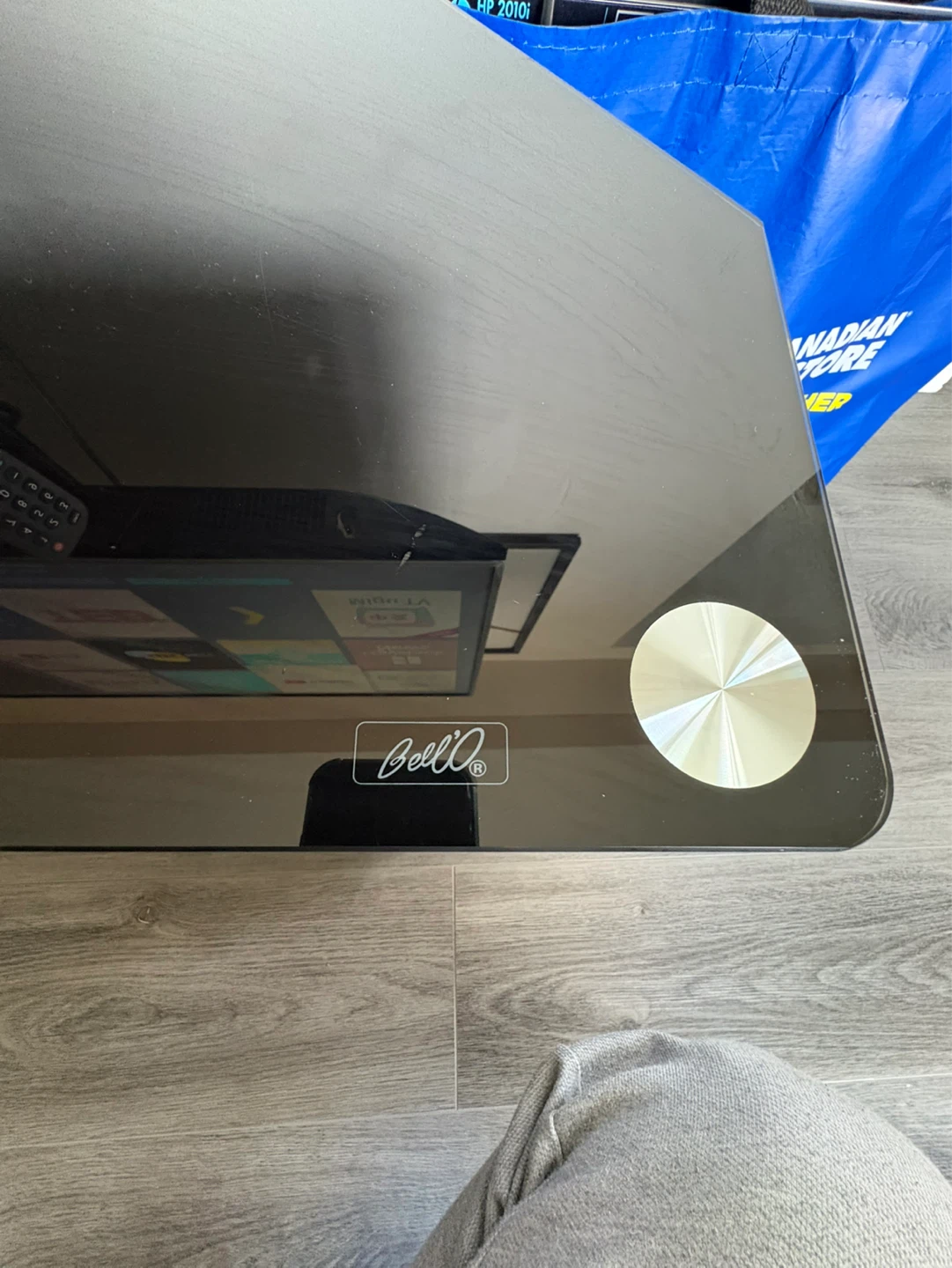 Sharp LC-55N7004U 55” 4K Ultra HD Smart TV + Bello glass stand - photo 2