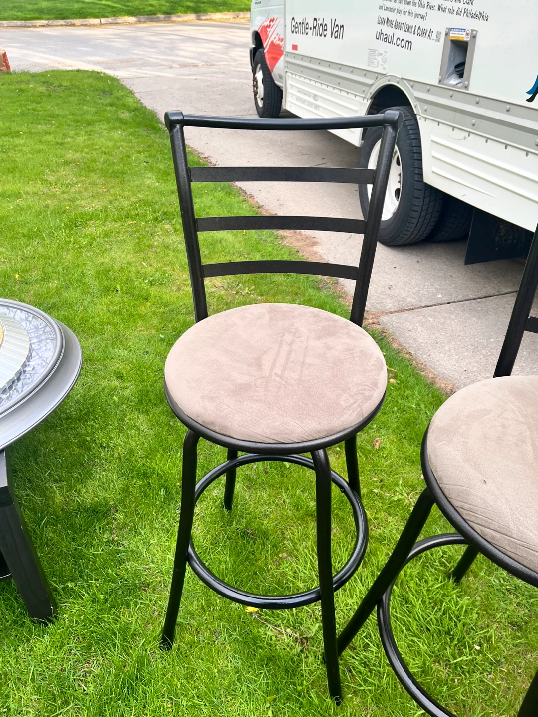Set of 3 Swivel Bar Stools