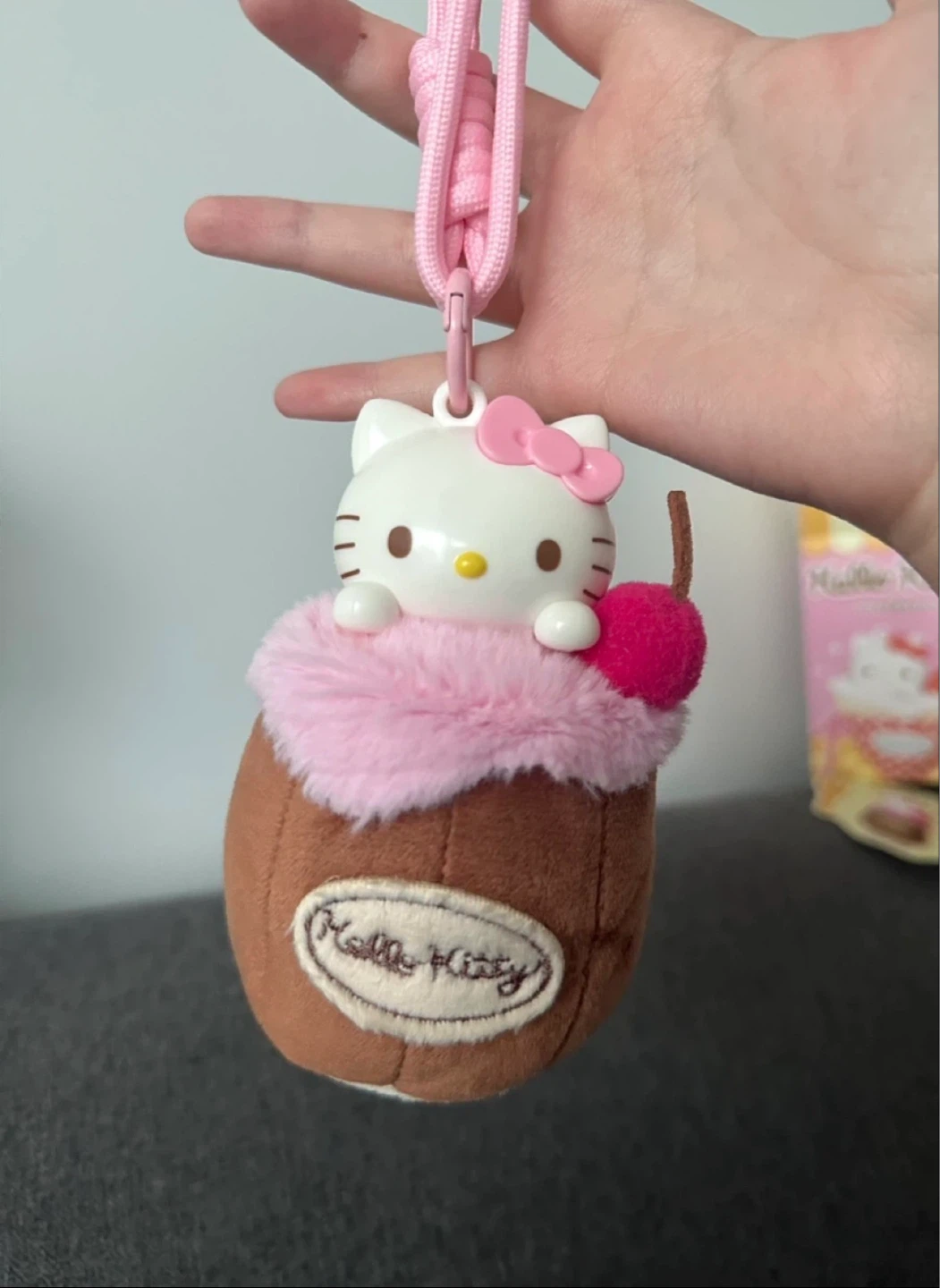 Hello Kitty Dessert Series - Keychain Blind Box - photo 2