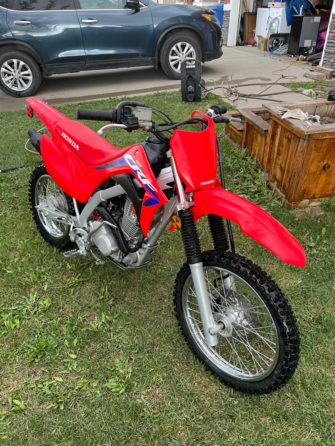 Honda CRF125F Dirt Bike - photo 3