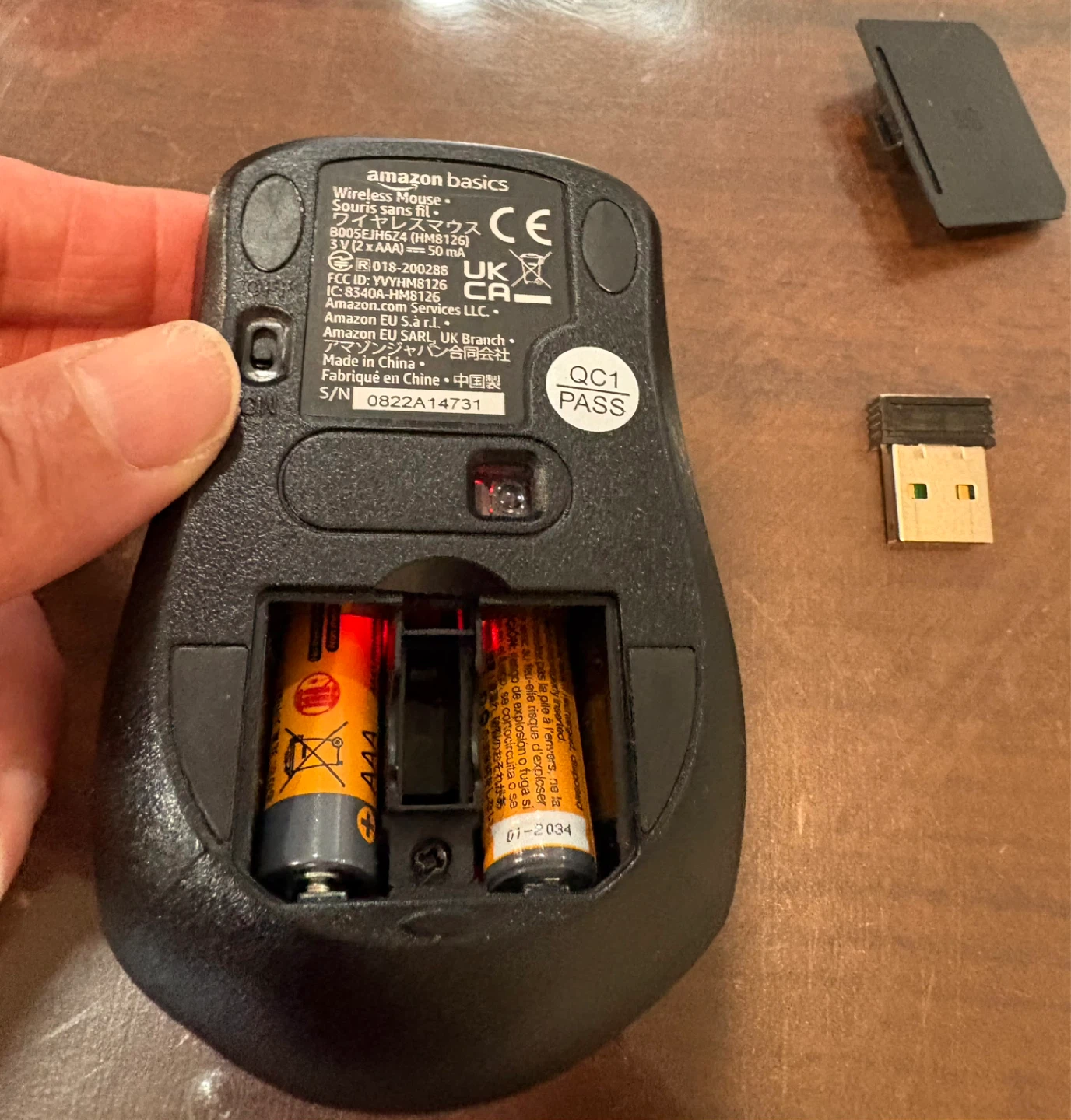 Amazon Basics Wireless Mouse - photo 2