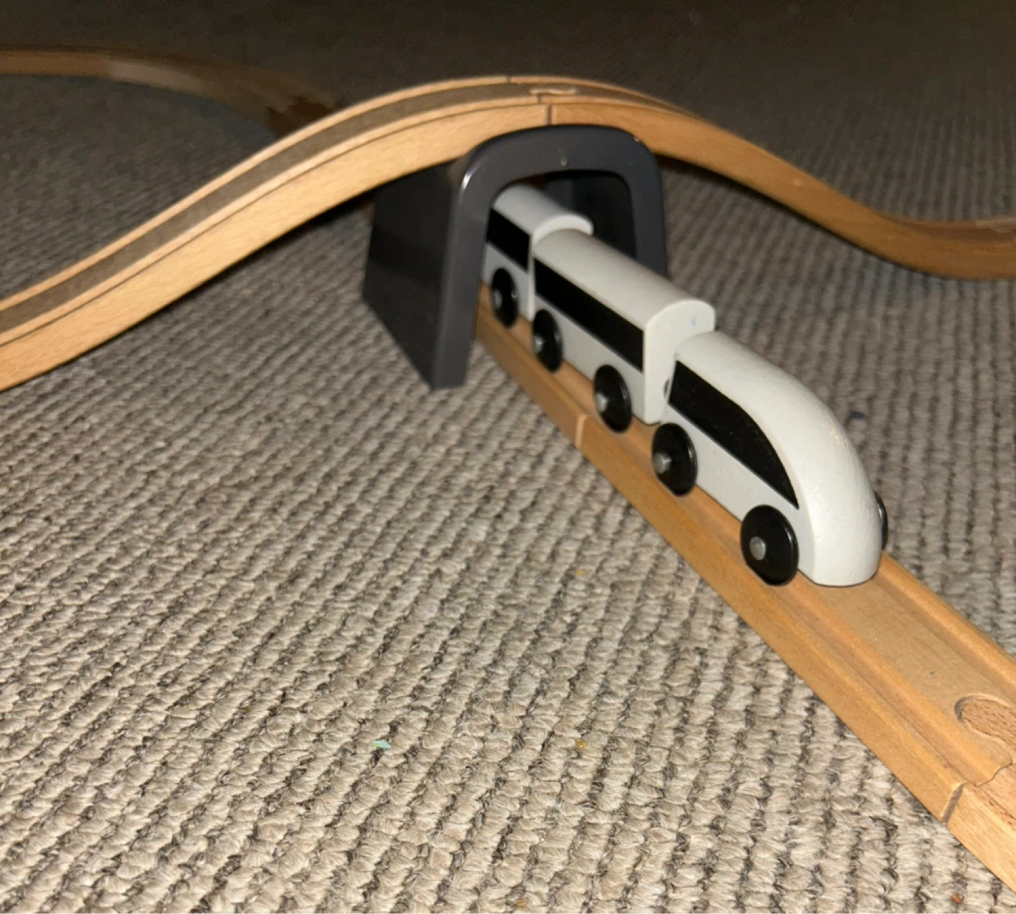 Wooden Train Track Set with Tunnel and Train - photo 3