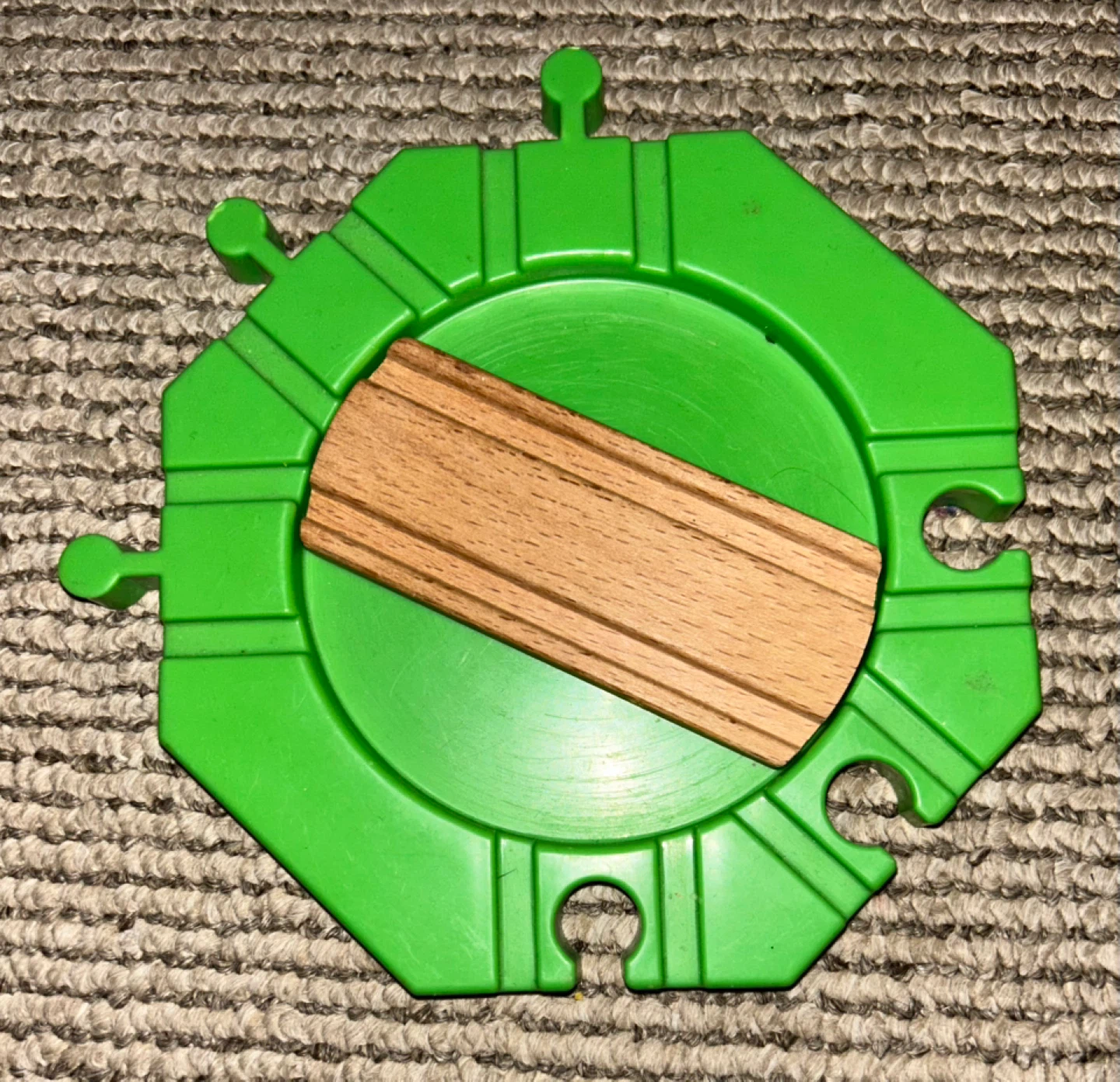 Green Train Track Turntable with Wooden Track - photo 3